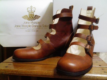 shoes shoes